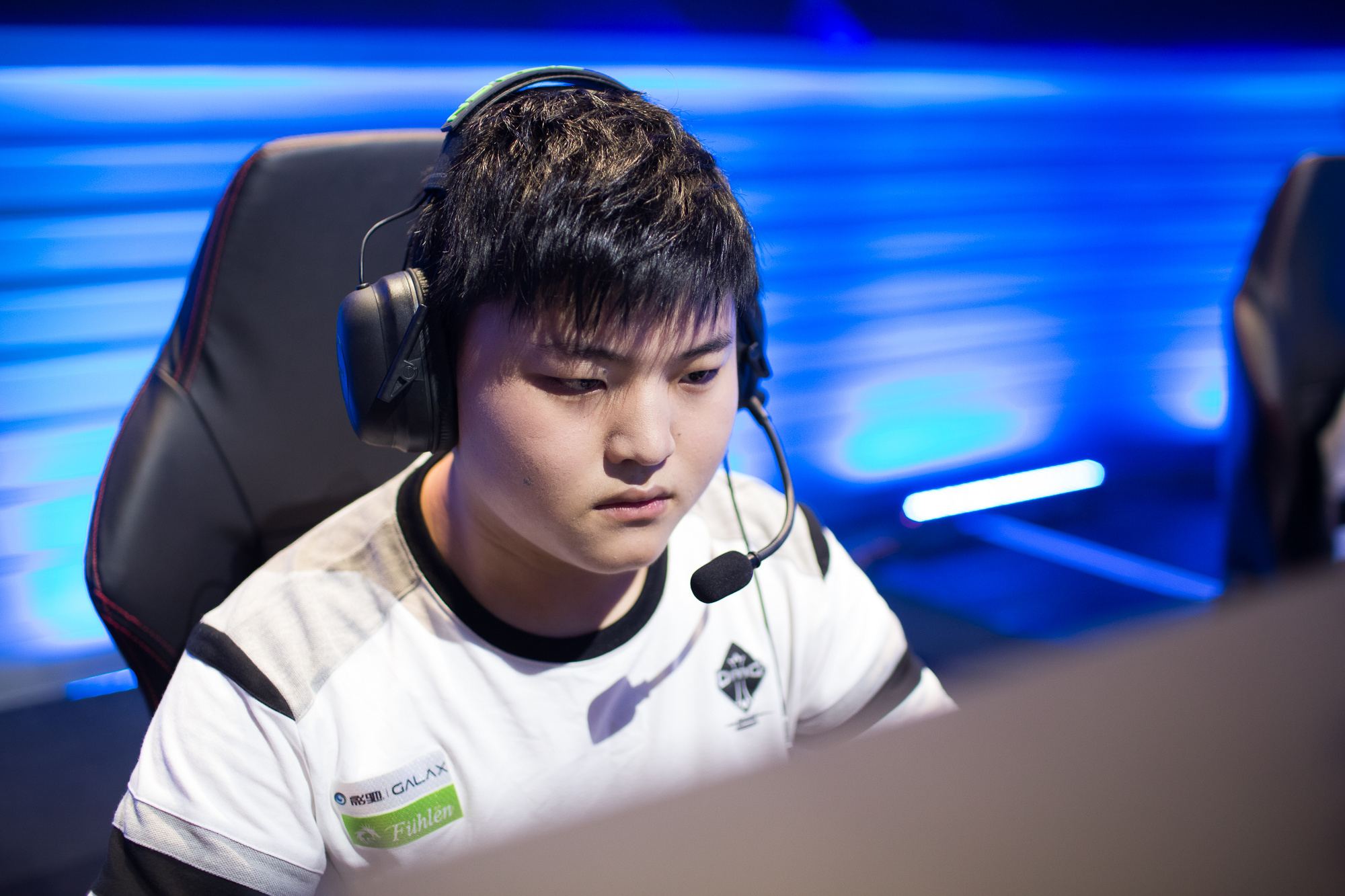 在许多人看 在许多人看