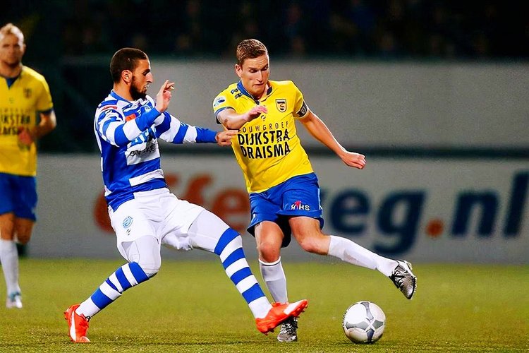 中国足球联 中国足球联